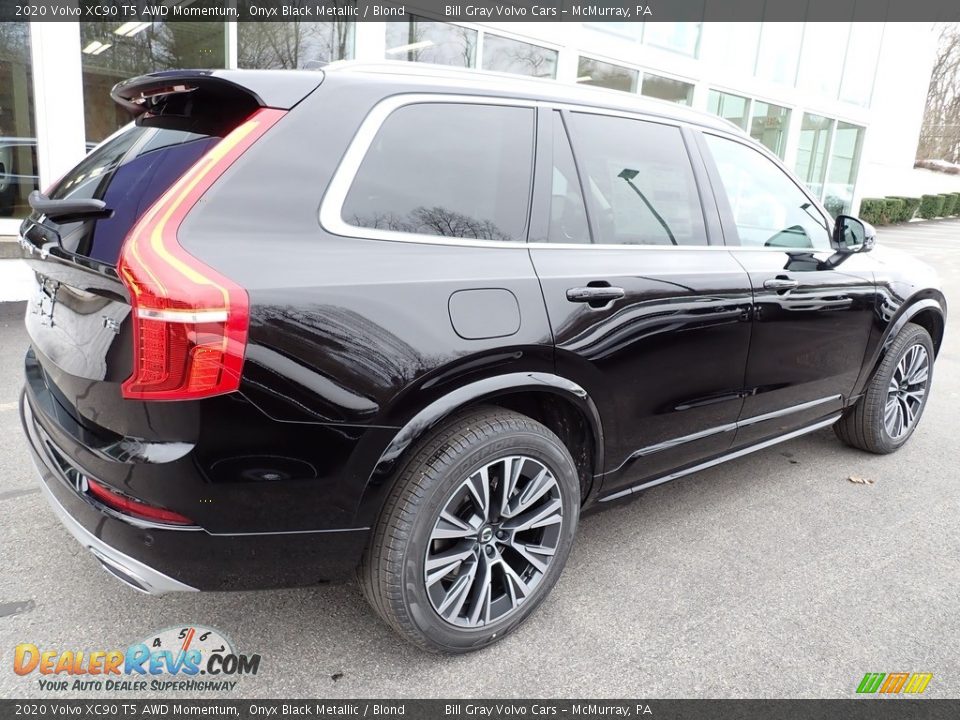 2020 Volvo XC90 T5 AWD Momentum Onyx Black Metallic / Blond Photo #2