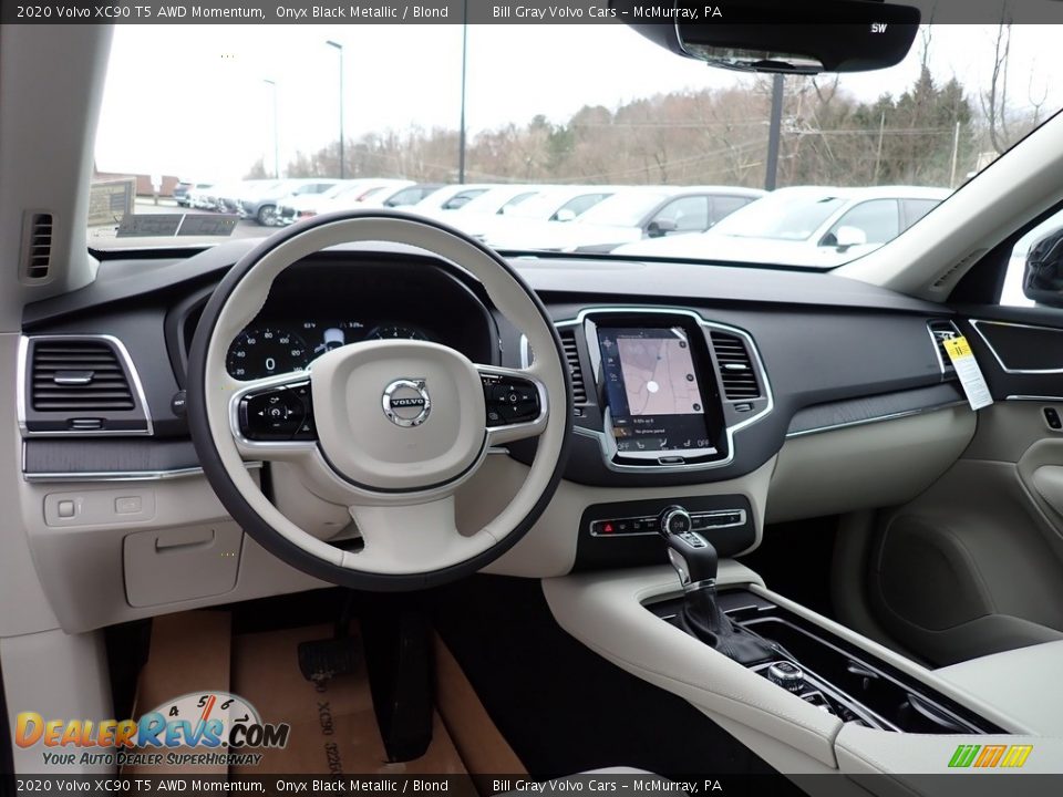 2020 Volvo XC90 T5 AWD Momentum Onyx Black Metallic / Blond Photo #9