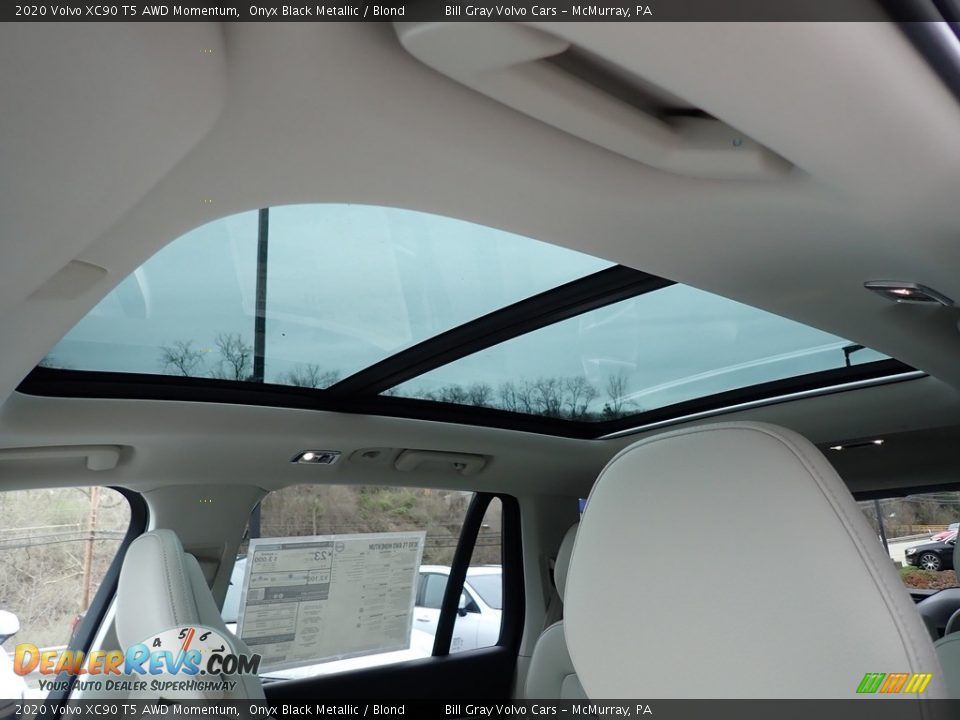 2020 Volvo XC90 T5 AWD Momentum Onyx Black Metallic / Blond Photo #12