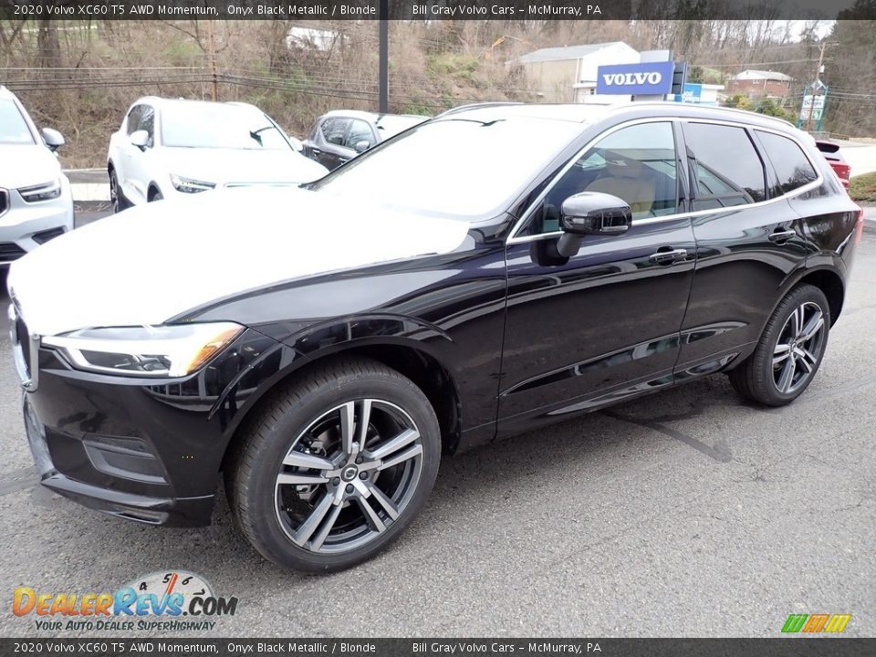 2020 Volvo XC60 T5 AWD Momentum Onyx Black Metallic / Blonde Photo #5