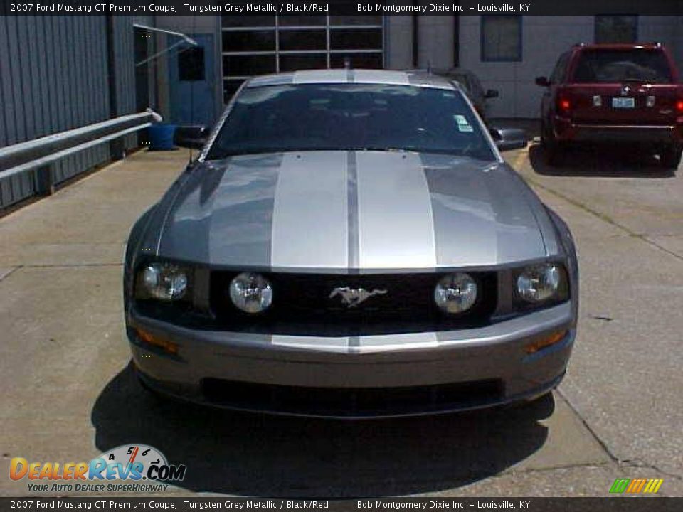 2007 Ford Mustang GT Premium Coupe Tungsten Grey Metallic / Black/Red Photo #3