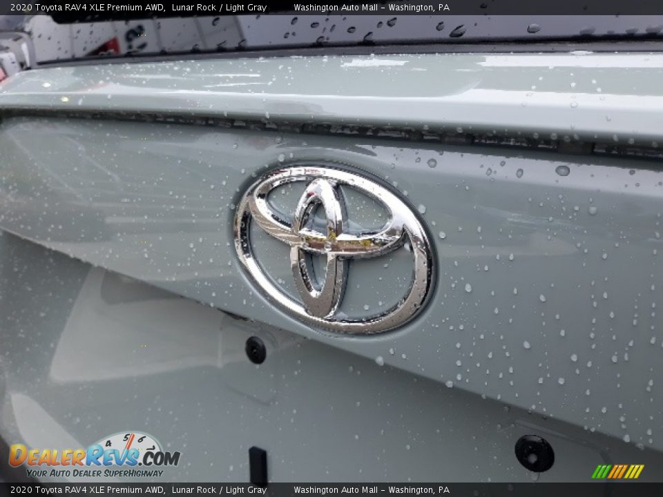 2020 Toyota RAV4 XLE Premium AWD Lunar Rock / Light Gray Photo #34