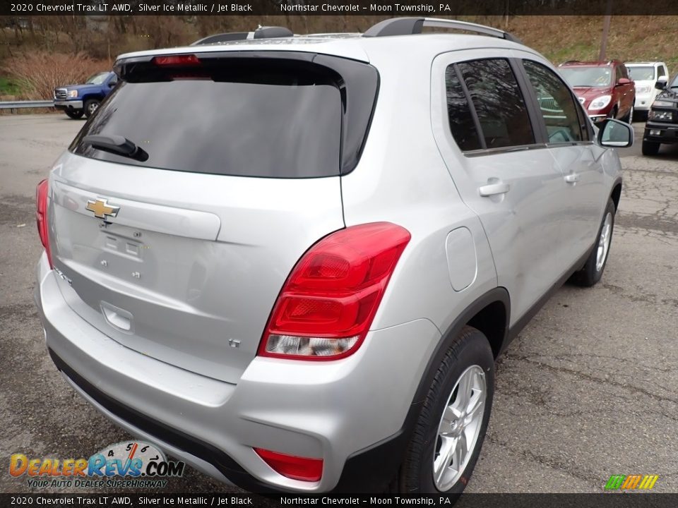 2020 Chevrolet Trax LT AWD Silver Ice Metallic / Jet Black Photo #5