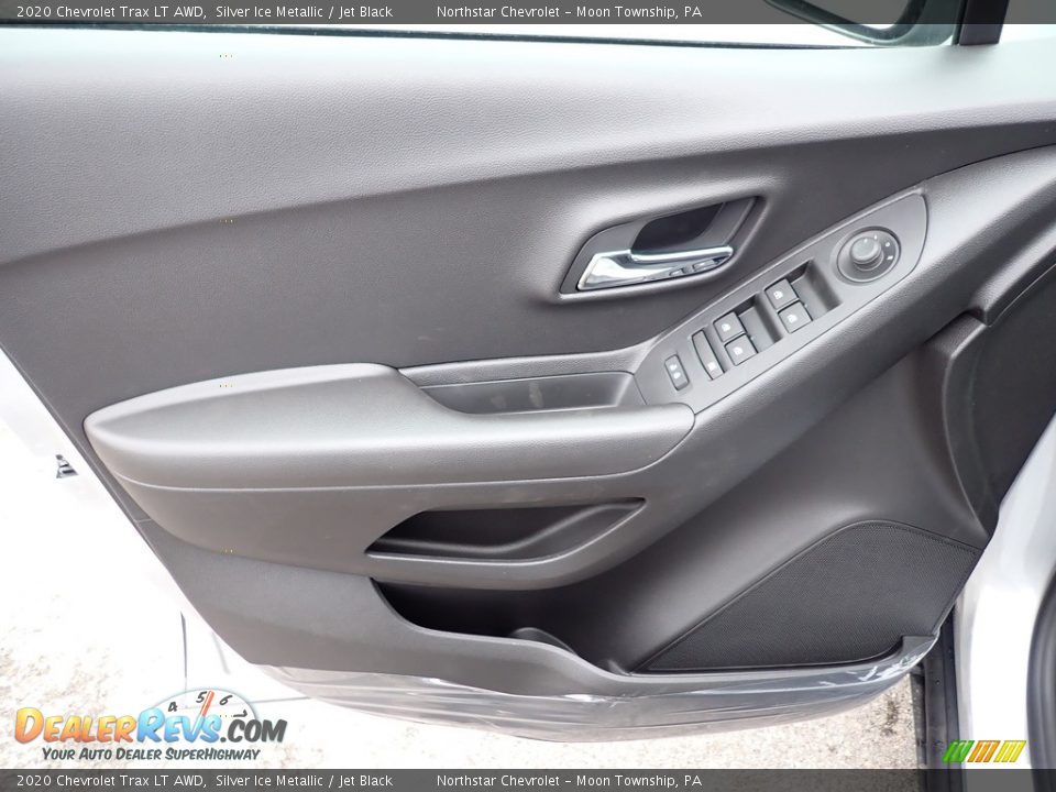2020 Chevrolet Trax LT AWD Silver Ice Metallic / Jet Black Photo #14