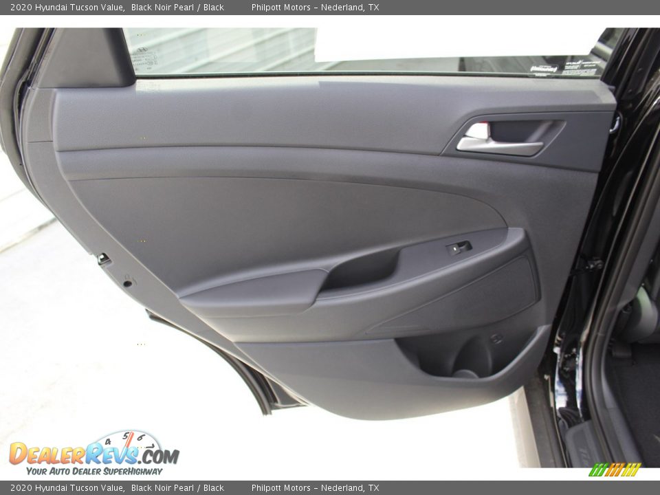2020 Hyundai Tucson Value Black Noir Pearl / Black Photo #19