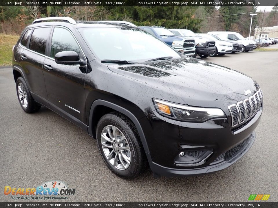 2020 Jeep Cherokee Latitude Plus Diamond Black Crystal Pearl / Black Photo #7