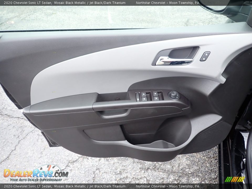 Door Panel of 2020 Chevrolet Sonic LT Sedan Photo #14