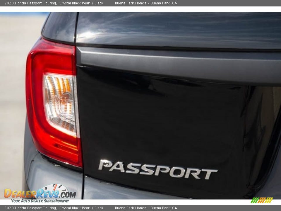 2020 Honda Passport Touring Crystal Black Pearl / Black Photo #6