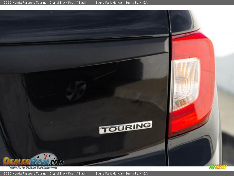 2020 Honda Passport Touring Crystal Black Pearl / Black Photo #7