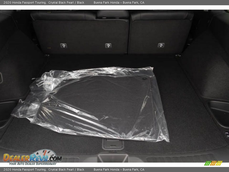 2020 Honda Passport Touring Crystal Black Pearl / Black Photo #27