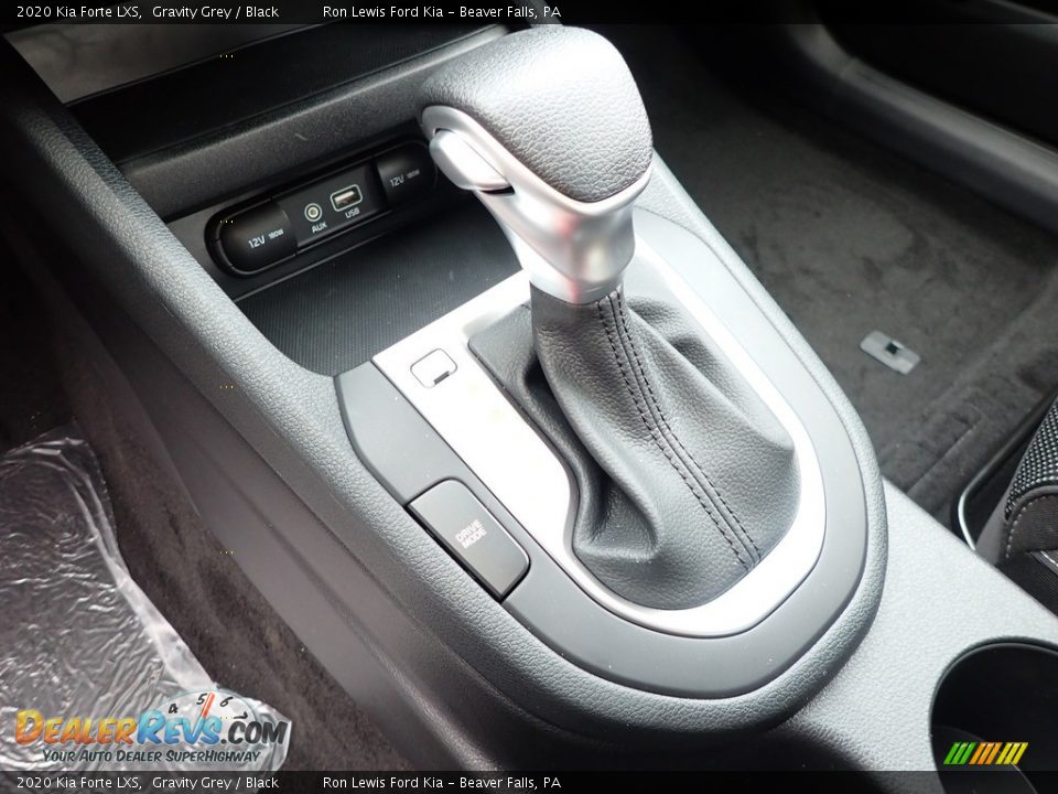 2020 Kia Forte LXS Gravity Grey / Black Photo #12