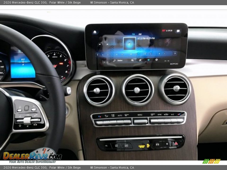 2020 Mercedes-Benz GLC 300 Polar White / Silk Beige Photo #6