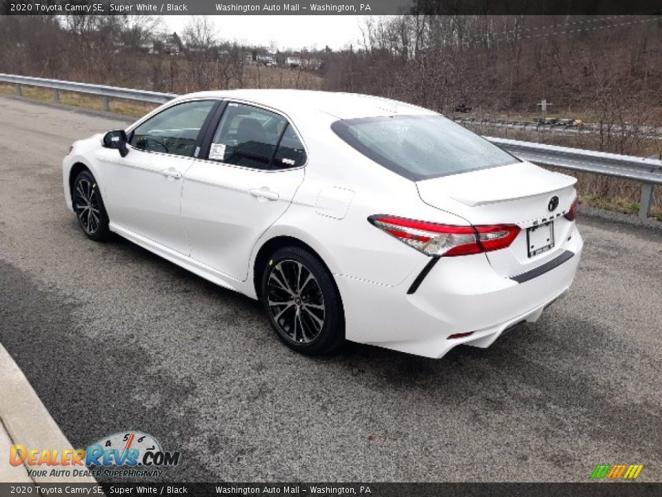 2020 Toyota Camry SE Super White / Black Photo #2