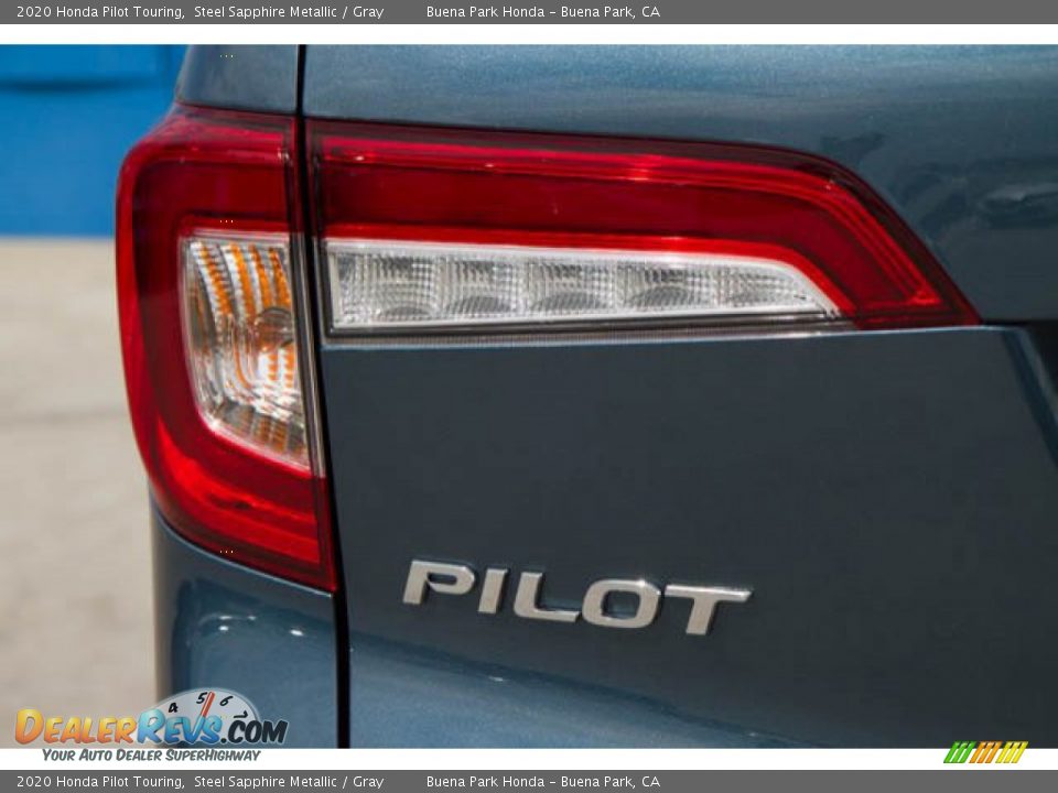 2020 Honda Pilot Touring Steel Sapphire Metallic / Gray Photo #10