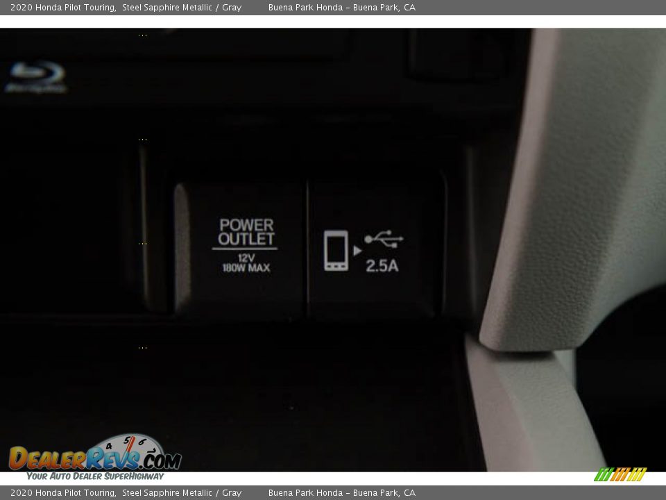 2020 Honda Pilot Touring Steel Sapphire Metallic / Gray Photo #17