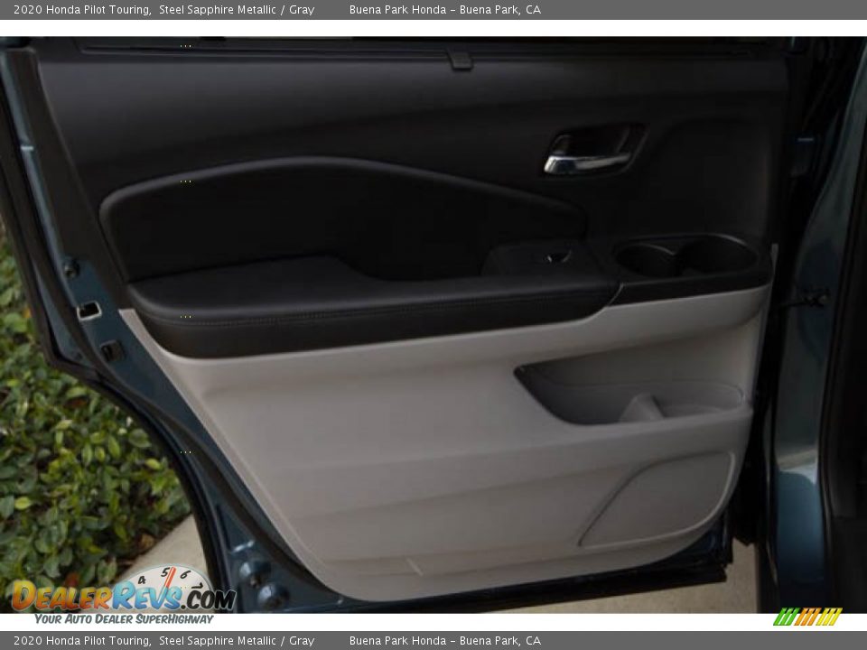 2020 Honda Pilot Touring Steel Sapphire Metallic / Gray Photo #35