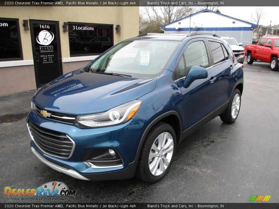2020 Chevrolet Trax Premier AWD Pacific Blue Metallic / Jet Black/­Light Ash Photo #2