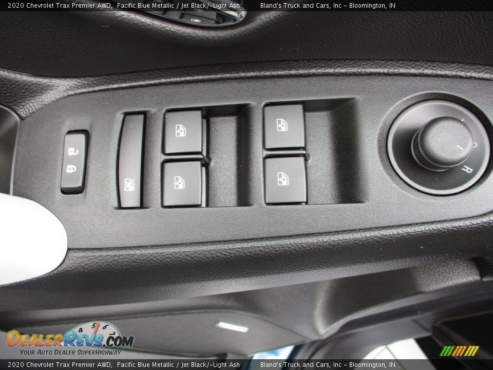 2020 Chevrolet Trax Premier AWD Pacific Blue Metallic / Jet Black/­Light Ash Photo #10