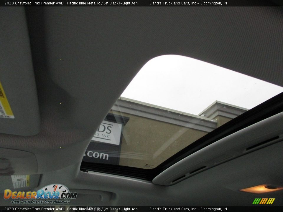 2020 Chevrolet Trax Premier AWD Pacific Blue Metallic / Jet Black/­Light Ash Photo #29