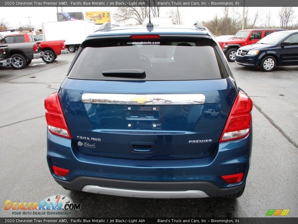 2020 Chevrolet Trax Premier AWD Pacific Blue Metallic / Jet Black/­Light Ash Photo #33