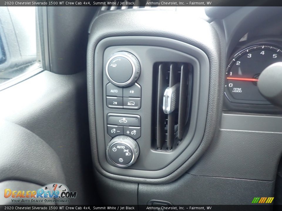 2020 Chevrolet Silverado 1500 WT Crew Cab 4x4 Summit White / Jet Black Photo #18