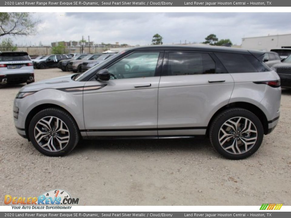 Front 3/4 View of 2020 Land Rover Range Rover Evoque SE R-Dynamic Photo #6