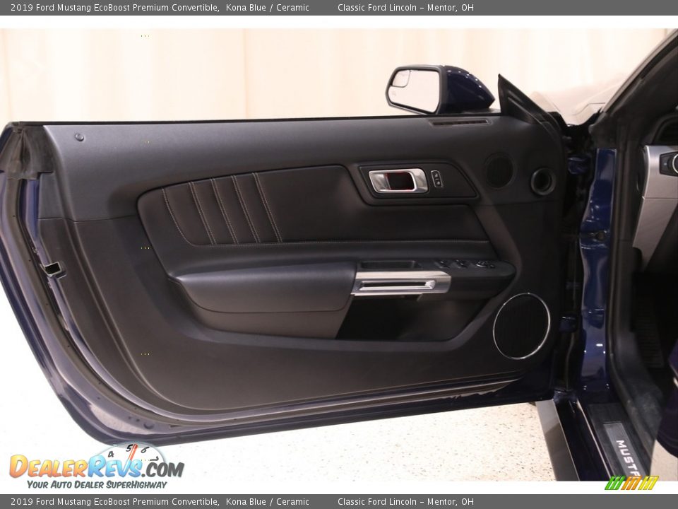2019 Ford Mustang EcoBoost Premium Convertible Kona Blue / Ceramic Photo #5