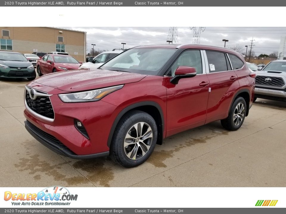 2020 Toyota Highlander XLE AWD Ruby Flare Pearl / Harvest Beige Photo #1