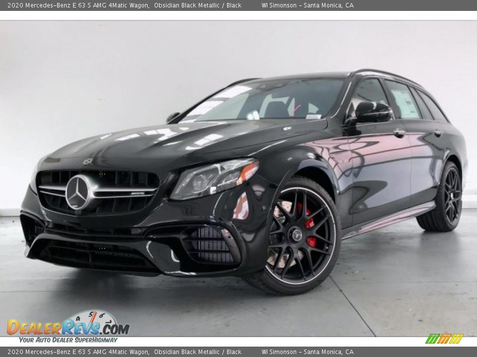 Front 3/4 View of 2020 Mercedes-Benz E 63 S AMG 4Matic Wagon Photo #12