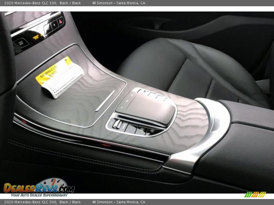 2020 Mercedes-Benz GLC 300 Black / Black Photo #7