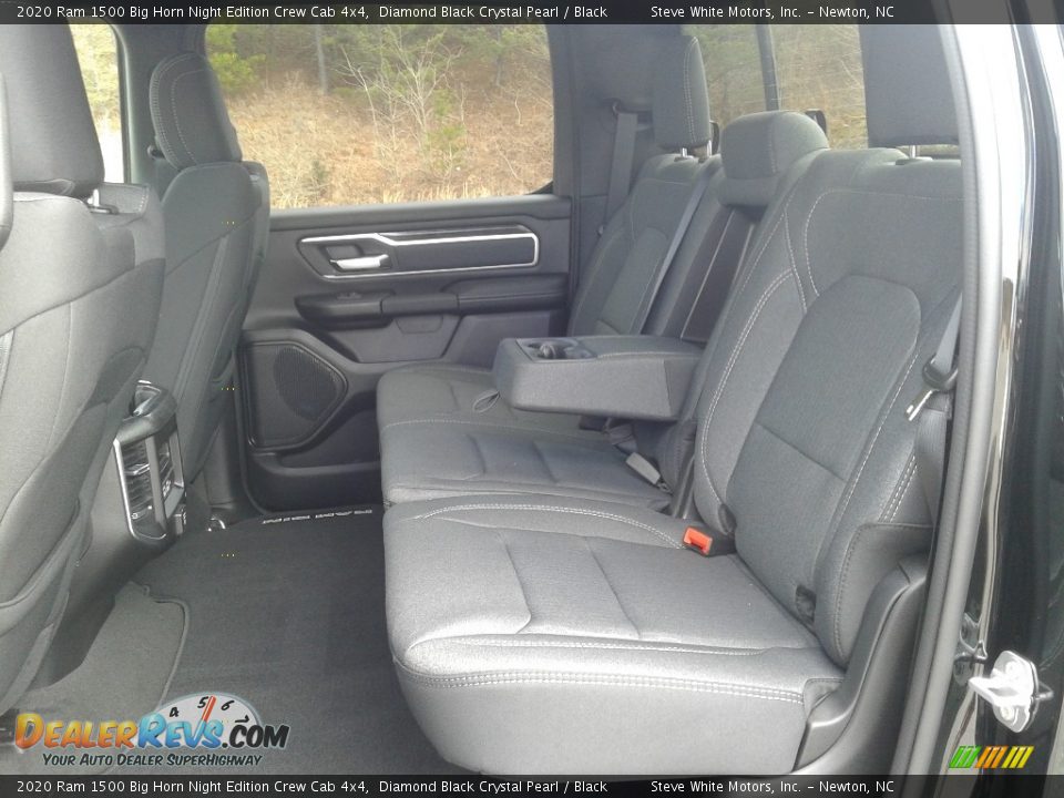 2020 Ram 1500 Big Horn Night Edition Crew Cab 4x4 Diamond Black Crystal Pearl / Black Photo #15