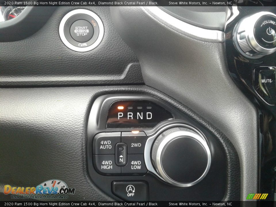 2020 Ram 1500 Big Horn Night Edition Crew Cab 4x4 Diamond Black Crystal Pearl / Black Photo #23