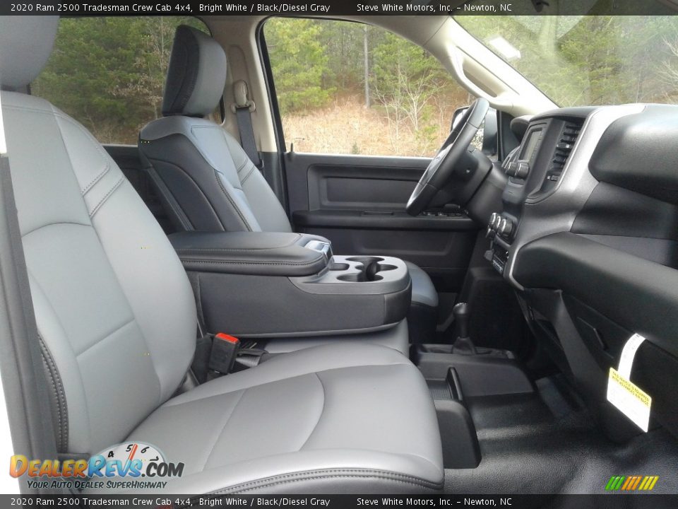 2020 Ram 2500 Tradesman Crew Cab 4x4 Bright White / Black/Diesel Gray Photo #15