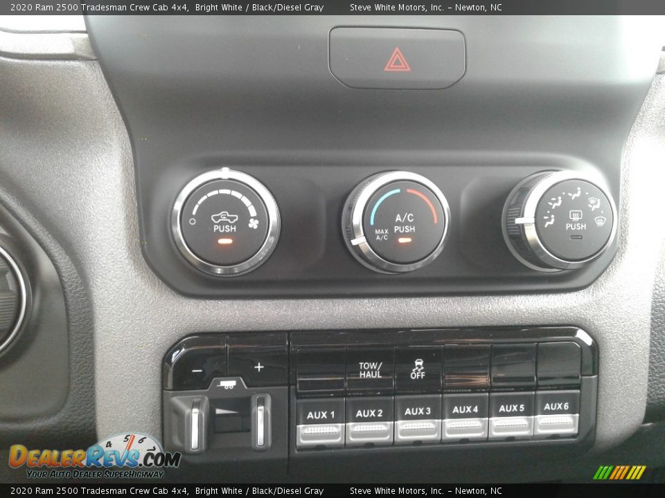 2020 Ram 2500 Tradesman Crew Cab 4x4 Bright White / Black/Diesel Gray Photo #22
