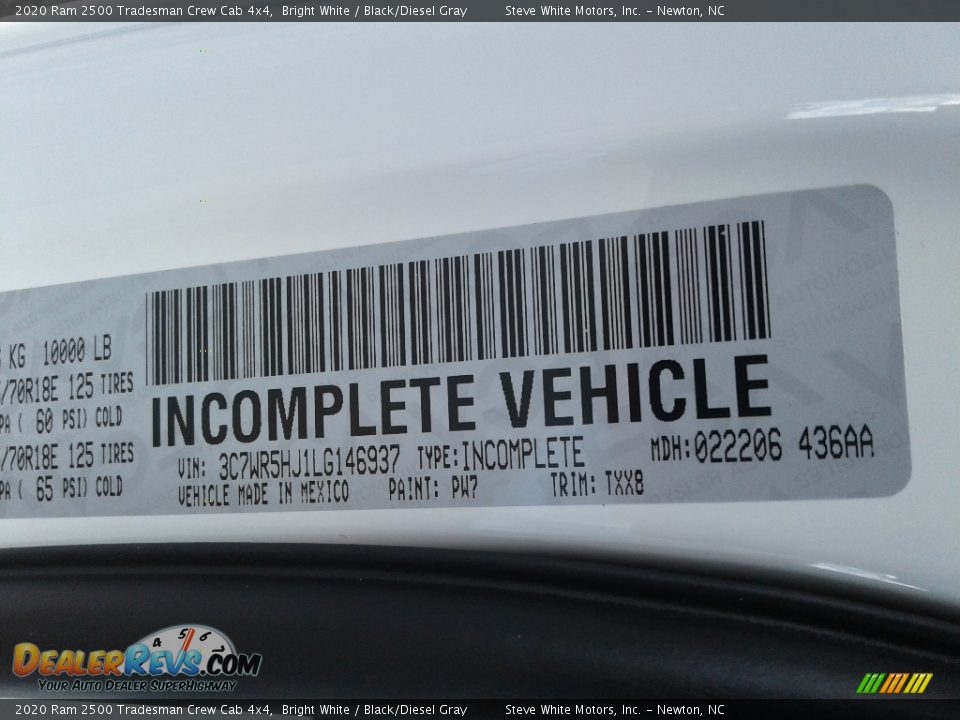 2020 Ram 2500 Tradesman Crew Cab 4x4 Bright White / Black/Diesel Gray Photo #27