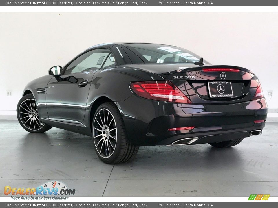 2020 Mercedes-Benz SLC 300 Roadster Obsidian Black Metallic / Bengal Red/Black Photo #2