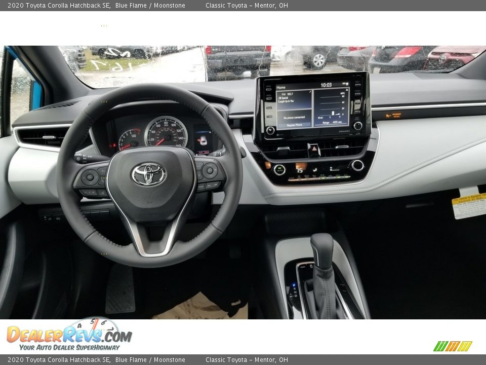 2020 Toyota Corolla Hatchback SE Blue Flame / Moonstone Photo #4