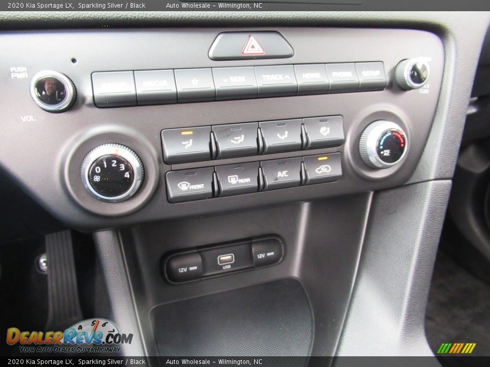 2020 Kia Sportage LX Sparkling Silver / Black Photo #18