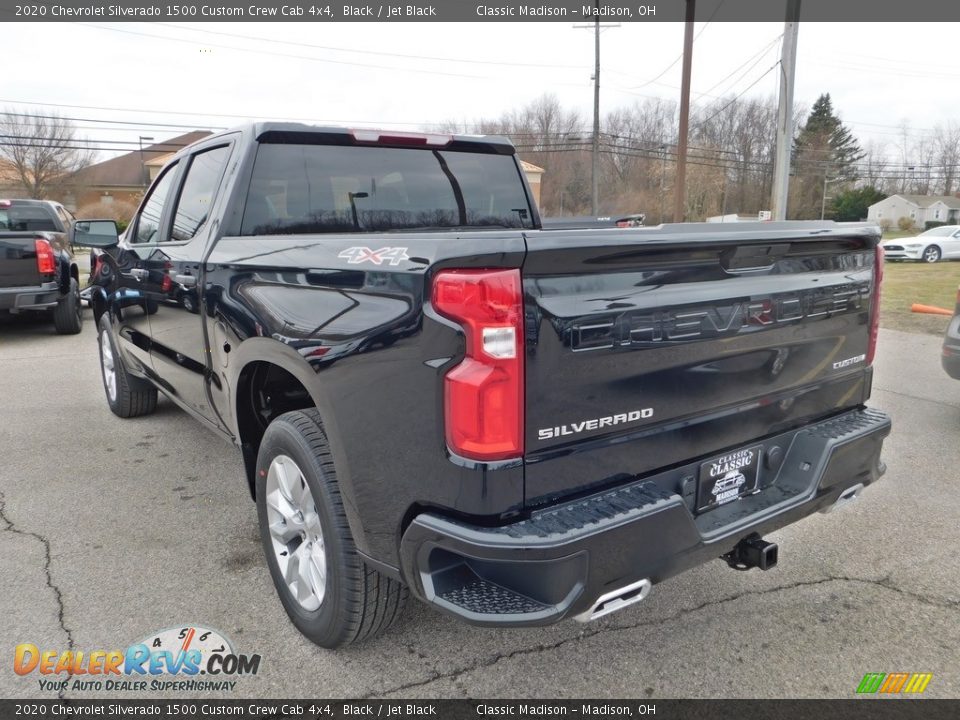 2020 Chevrolet Silverado 1500 Custom Crew Cab 4x4 Black / Jet Black Photo #7