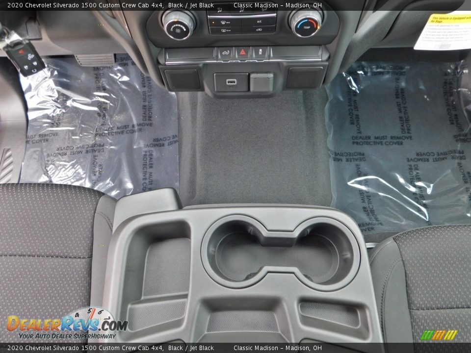 2020 Chevrolet Silverado 1500 Custom Crew Cab 4x4 Black / Jet Black Photo #22