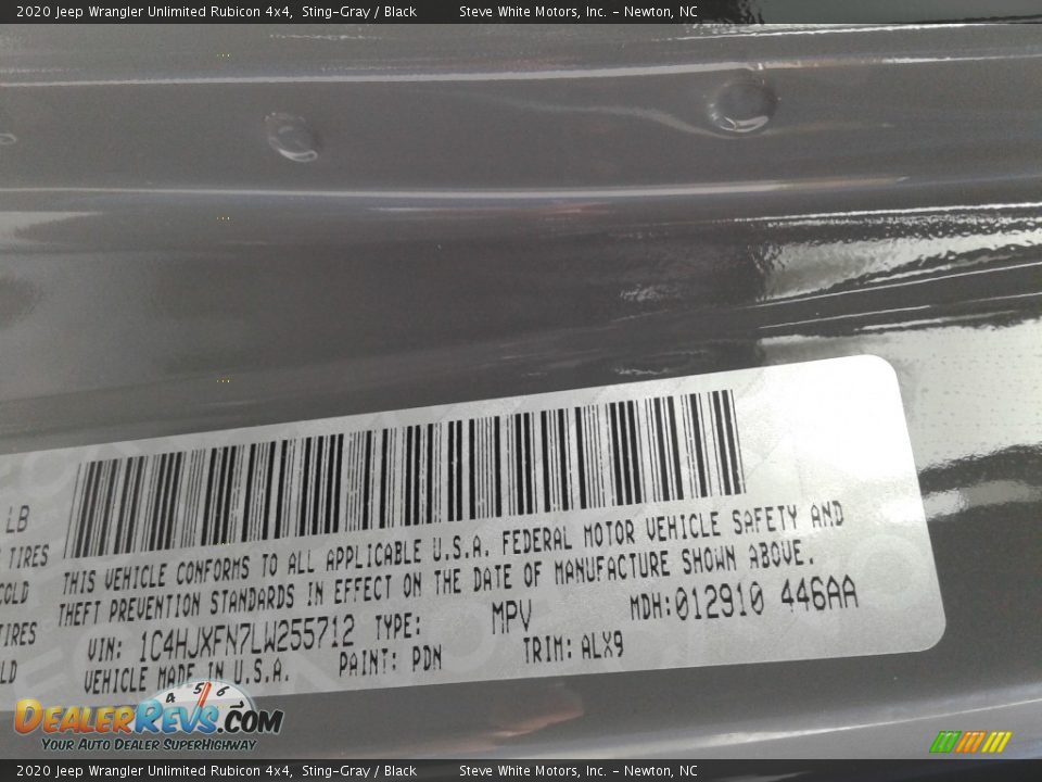 2020 Jeep Wrangler Unlimited Rubicon 4x4 Sting-Gray / Black Photo #35