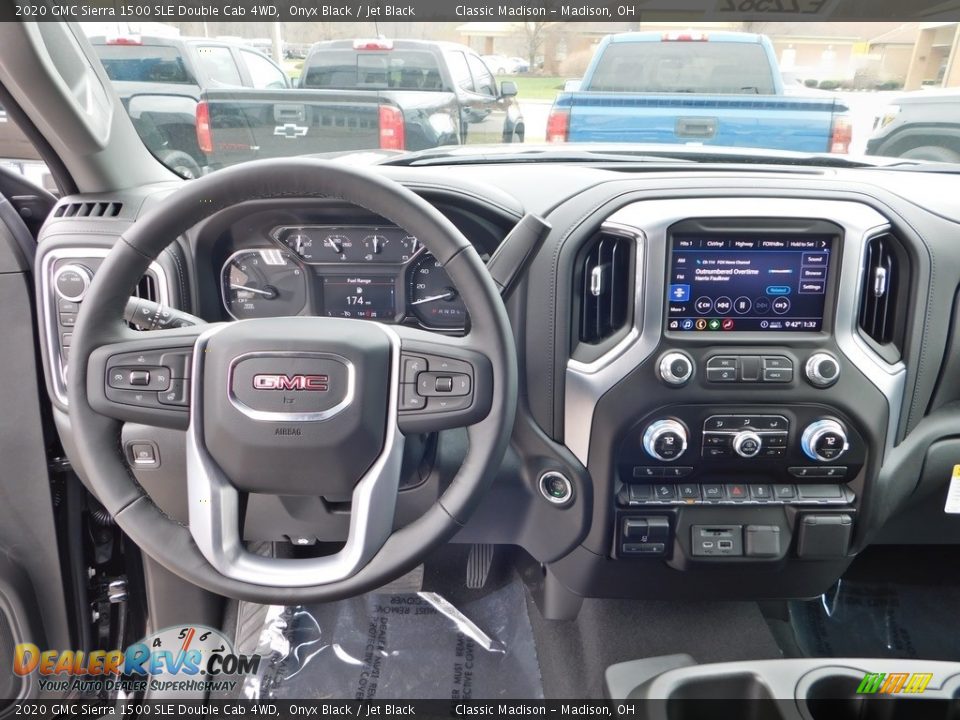 2020 GMC Sierra 1500 SLE Double Cab 4WD Onyx Black / Jet Black Photo #3