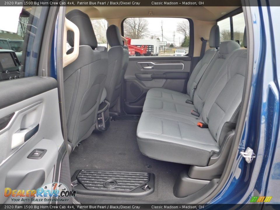 2020 Ram 1500 Big Horn Crew Cab 4x4 Patriot Blue Pearl / Black/Diesel Gray Photo #17