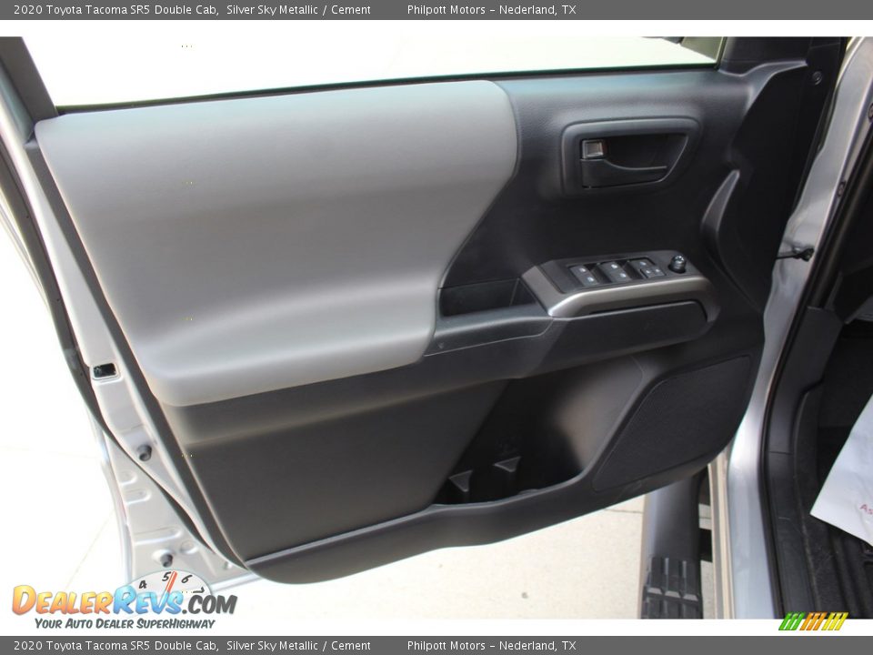 2020 Toyota Tacoma SR5 Double Cab Silver Sky Metallic / Cement Photo #9
