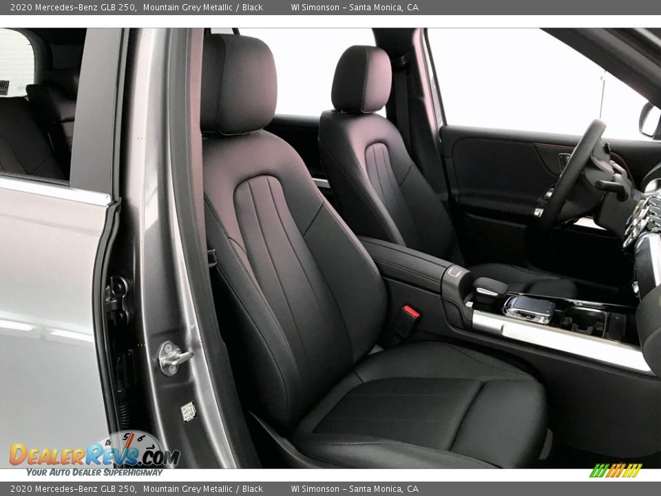 2020 Mercedes-Benz GLB 250 Mountain Grey Metallic / Black Photo #5