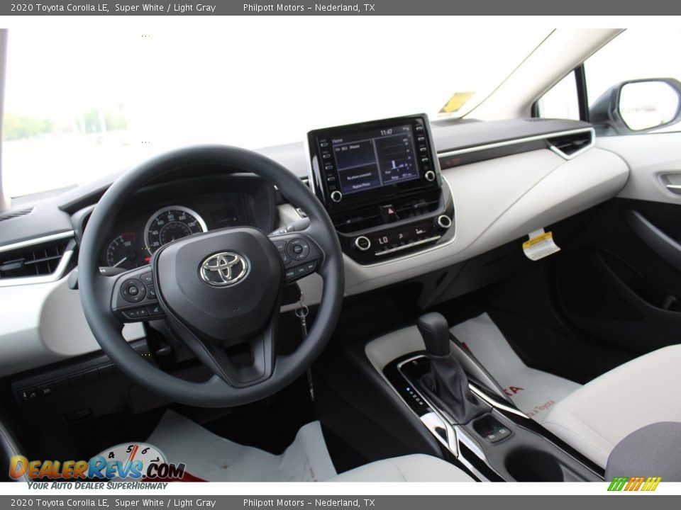 2020 Toyota Corolla LE Super White / Light Gray Photo #20