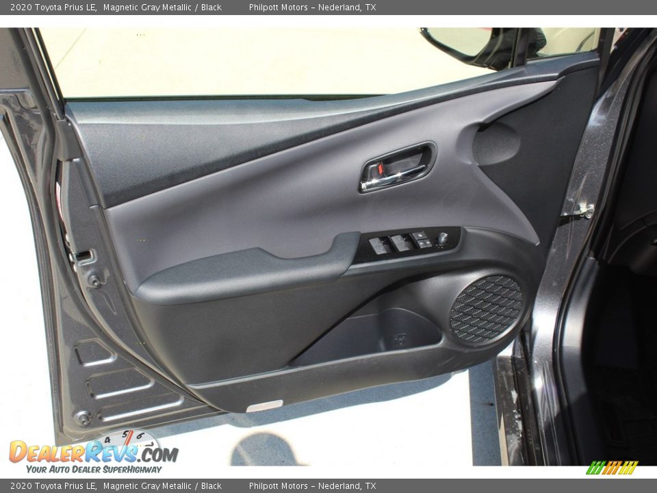 2020 Toyota Prius LE Magnetic Gray Metallic / Black Photo #9