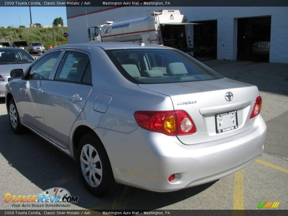 2009 Toyota Corolla Classic Silver Metallic / Ash Photo #4