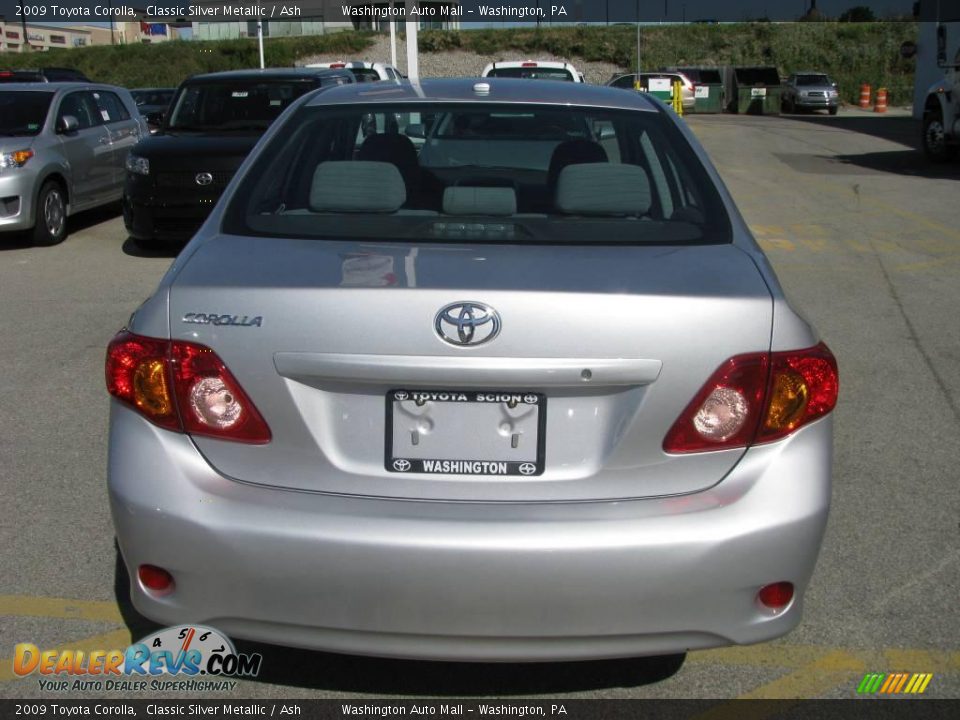 2009 Toyota Corolla Classic Silver Metallic / Ash Photo #5