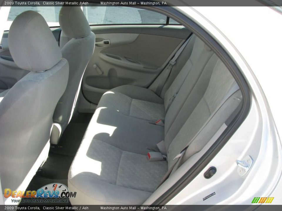 2009 Toyota Corolla Classic Silver Metallic / Ash Photo #11